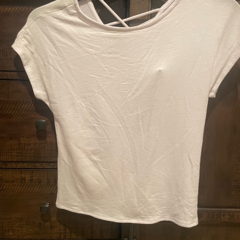 NWT—-Francesca's Collections White Short Sleeve Top